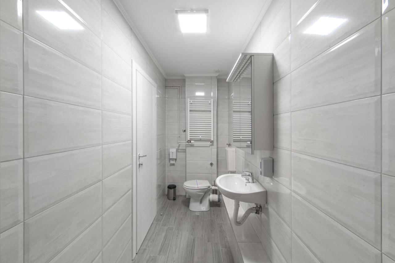 Dumalux Room Szabadka Kültér fotó
